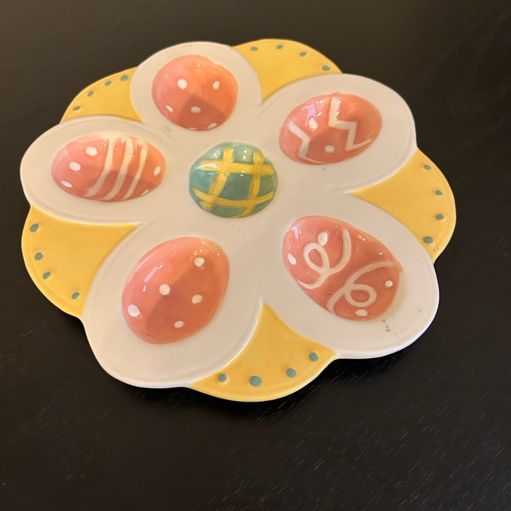 Johanna Parker Easter Egg Dish